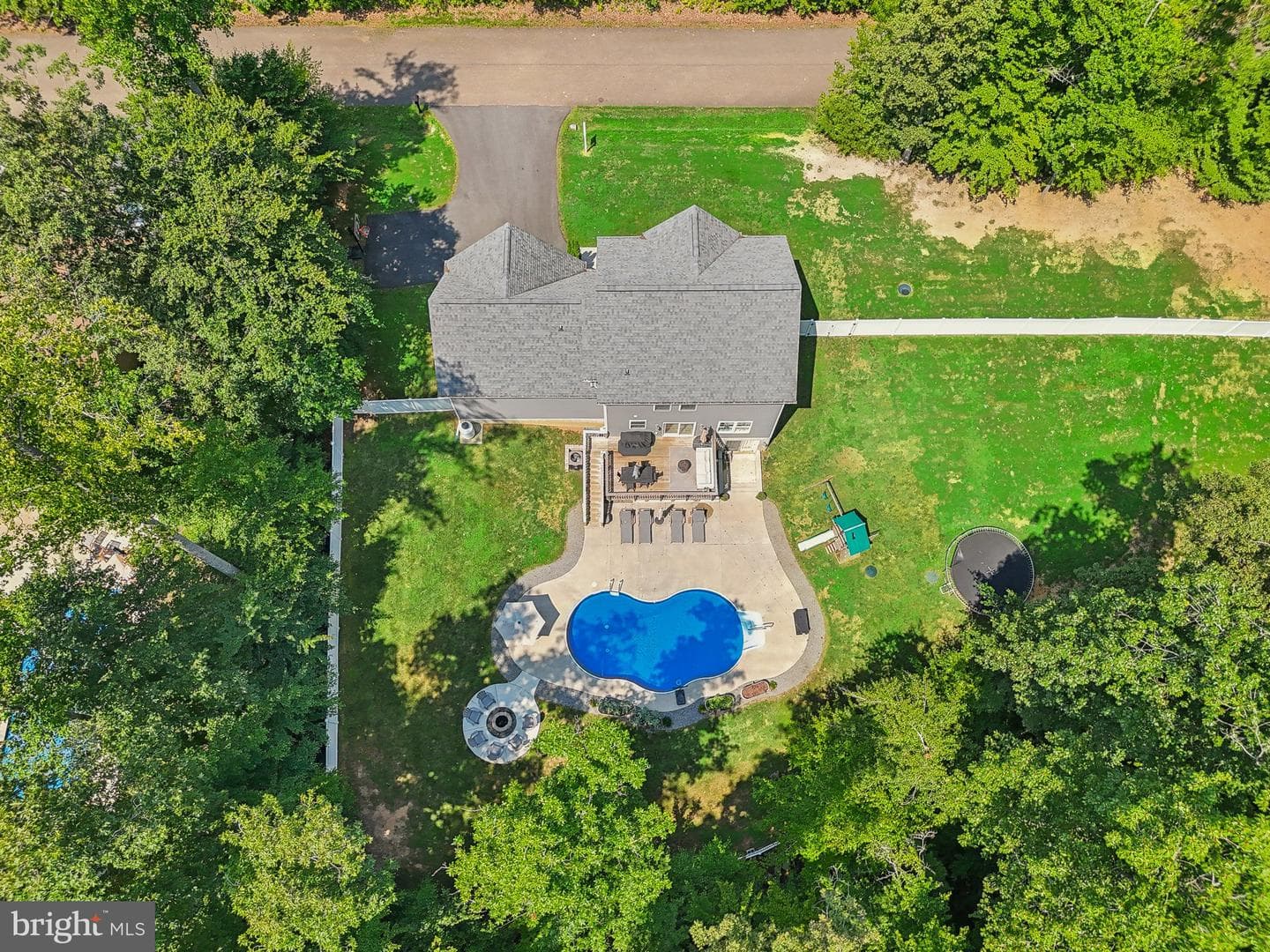 10709 Whispering Way photo 70