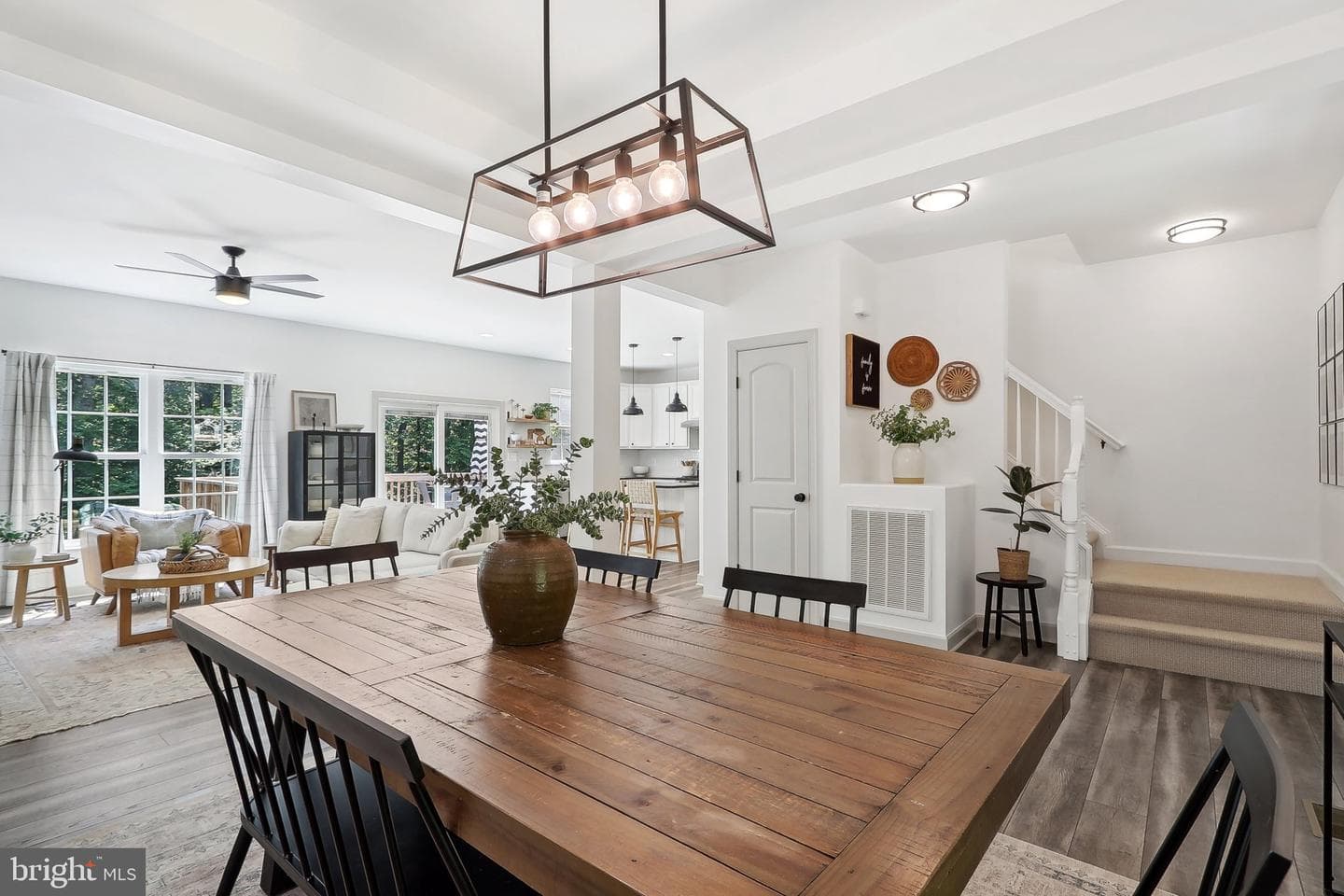 10709 Whispering Way photo 8