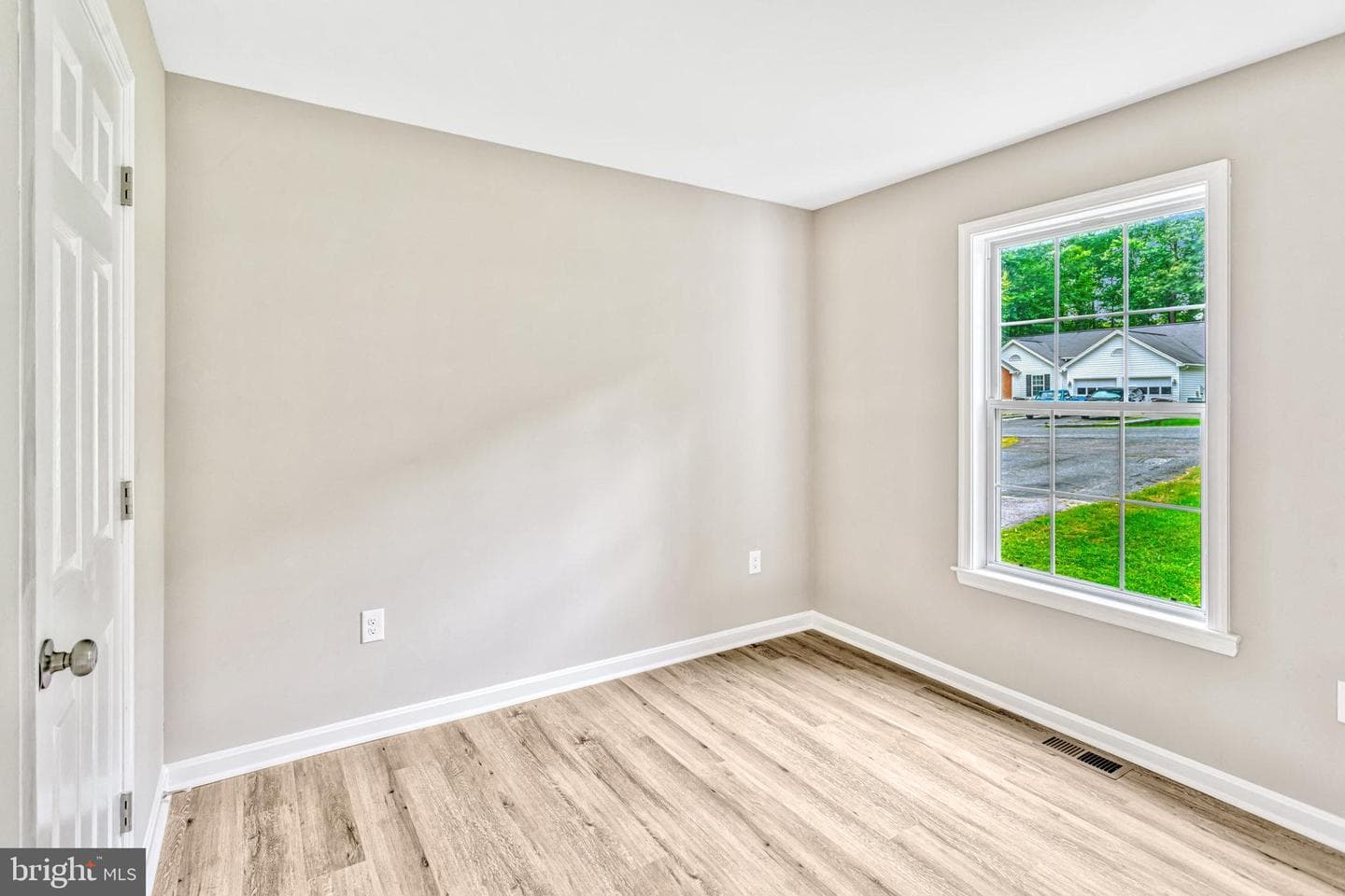 6104 Loriella Park Drive photo 20