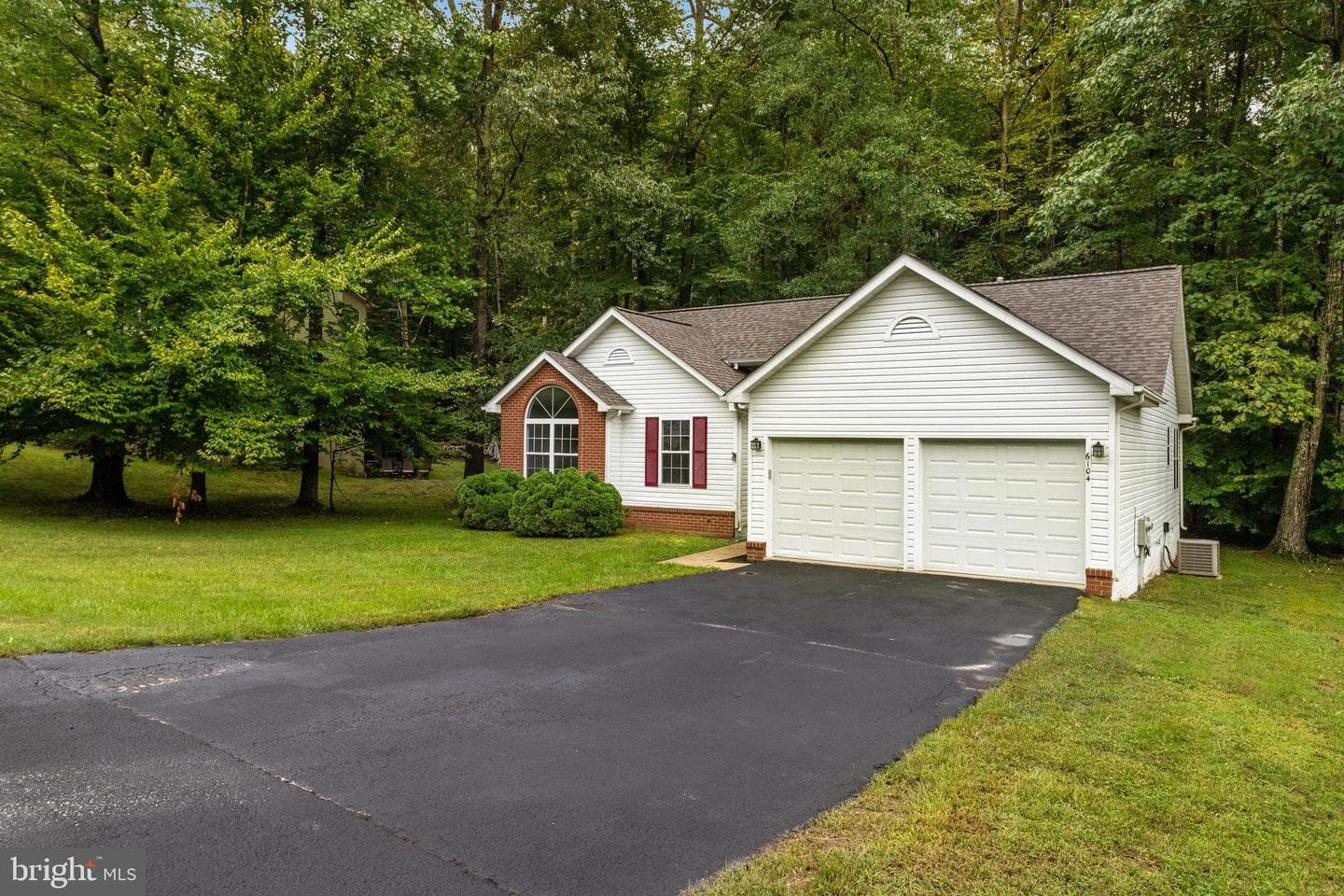 6104 Loriella Park Drive photo 33