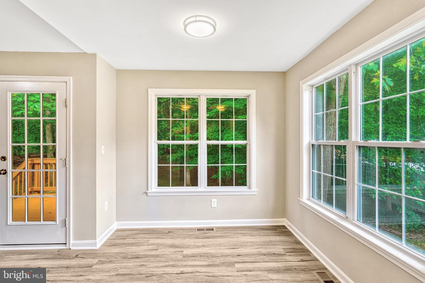 6104 Loriella Park Drive photo 6