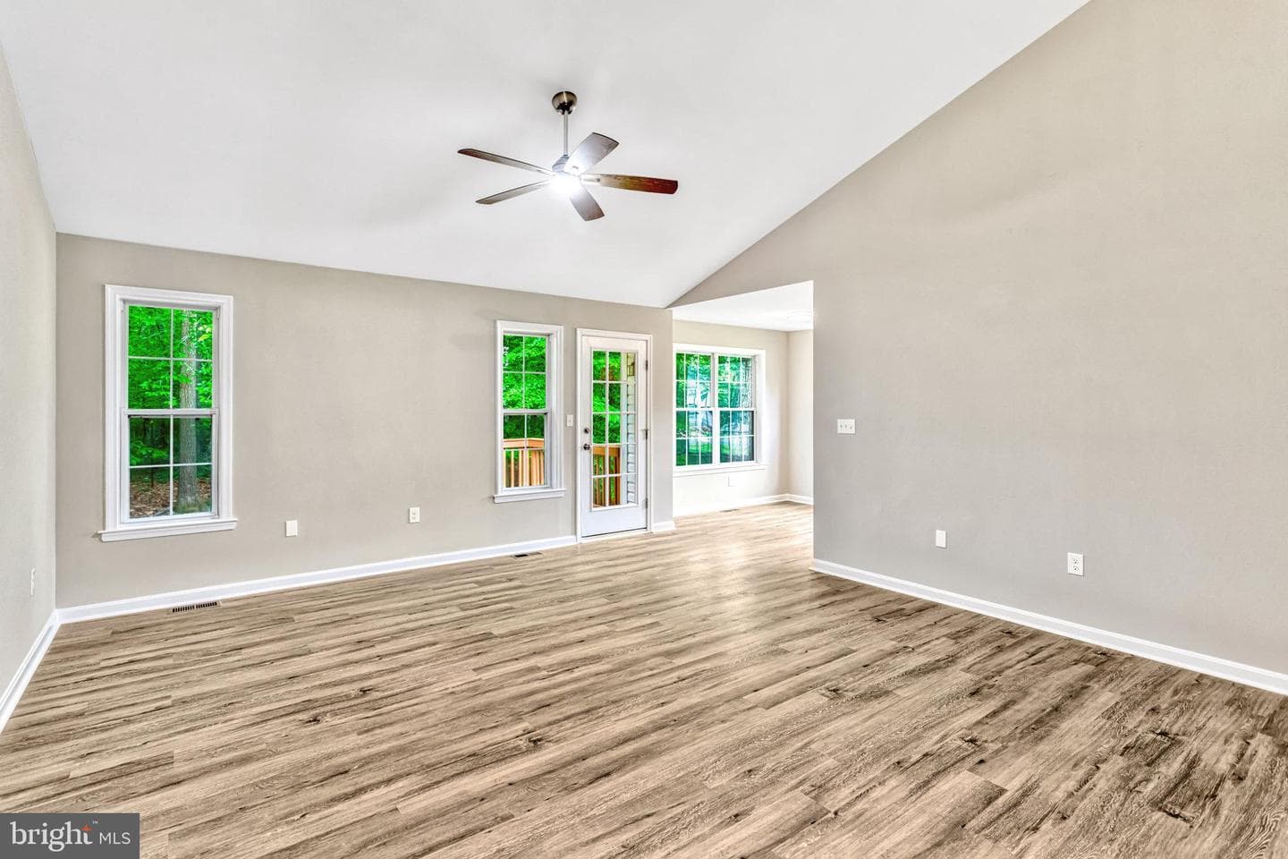 6104 Loriella Park Drive photo 7