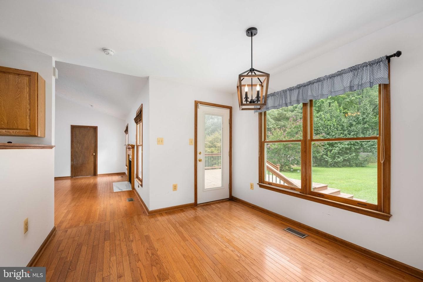 2505 Lakeside Woods Drive photo 22