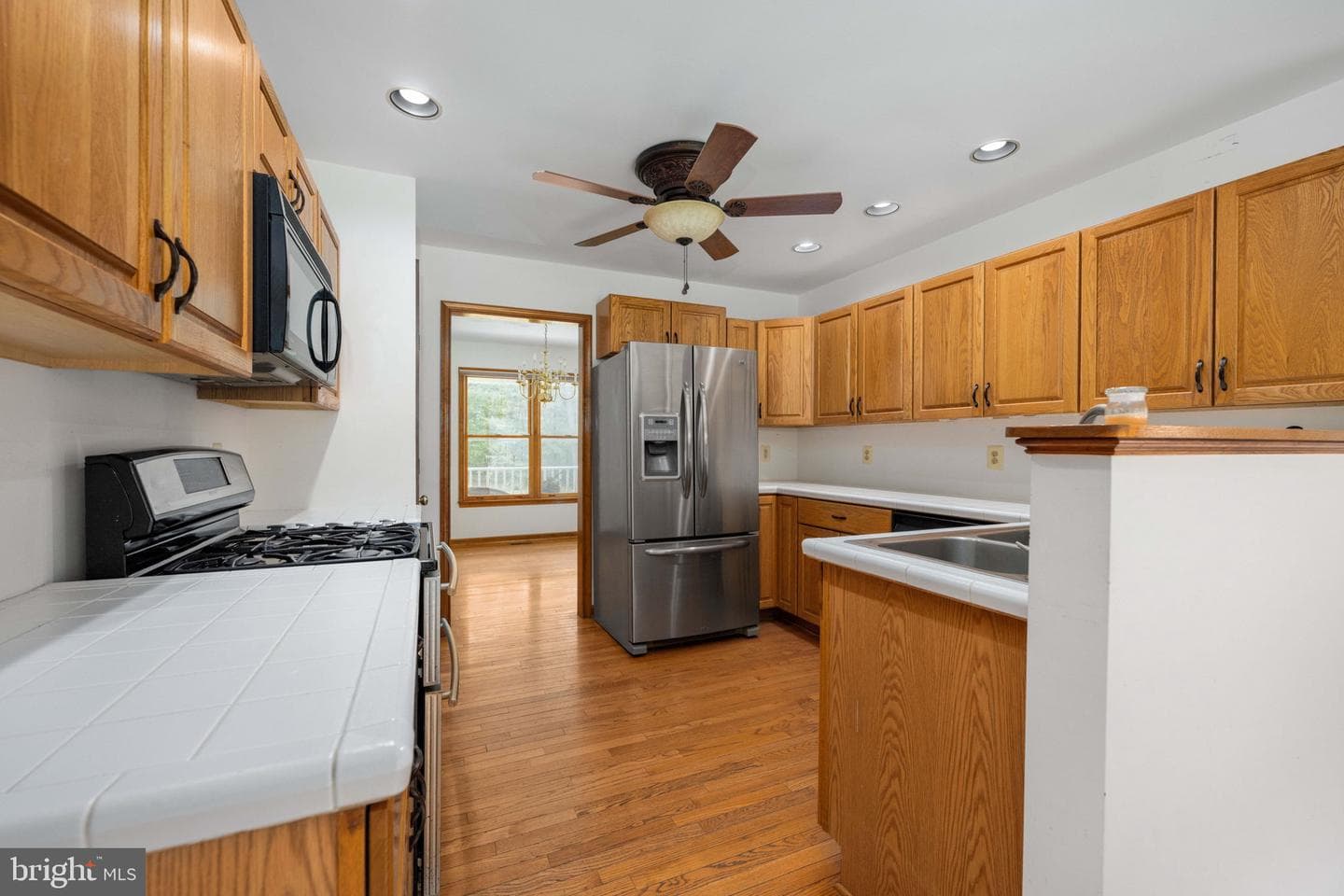 2505 Lakeside Woods Drive photo 26