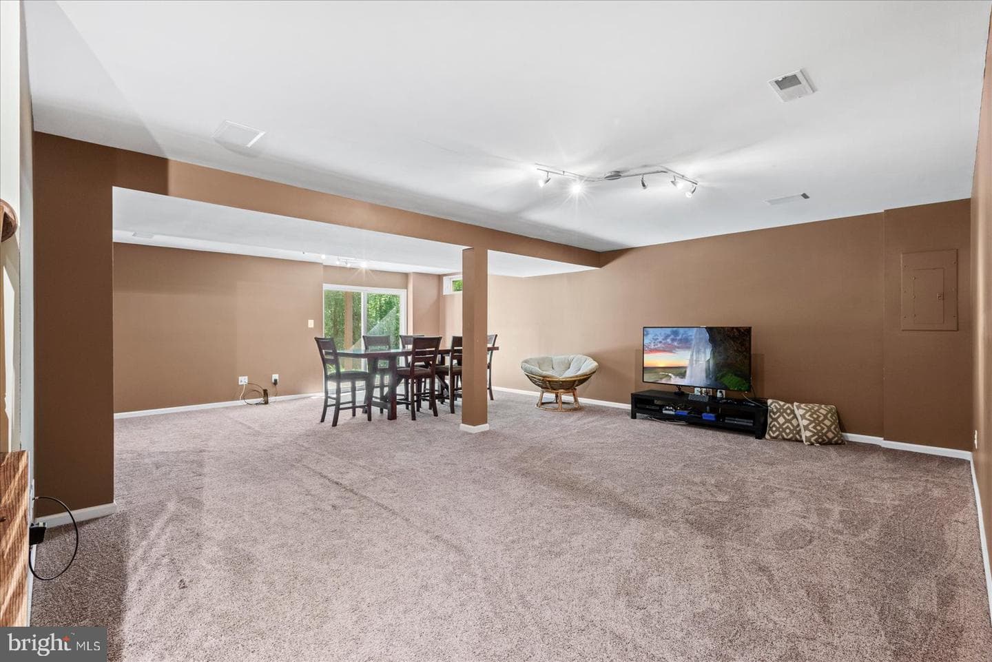 6904 Yeoman Court photo 29