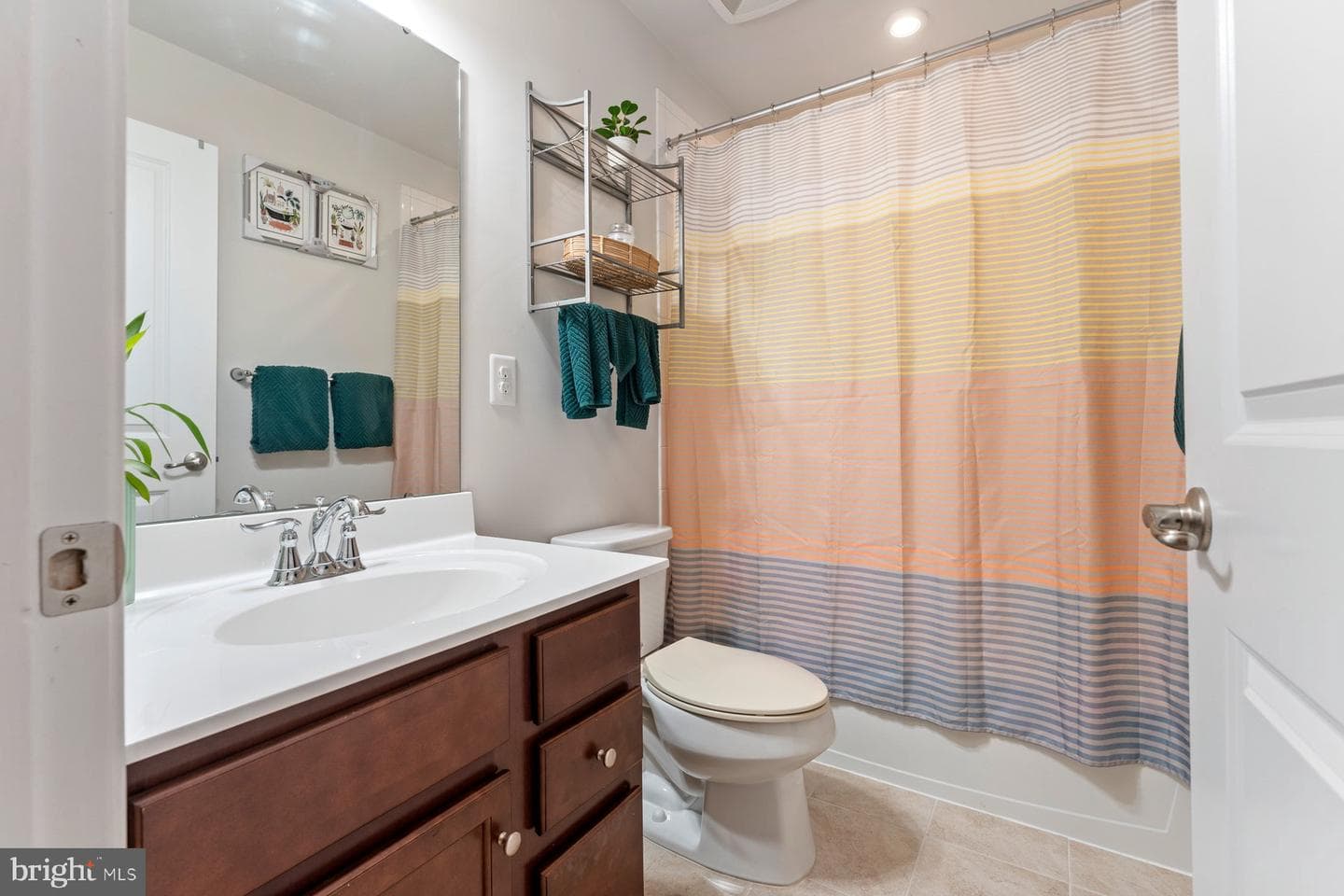 6522 Crittenden Lane photo 28