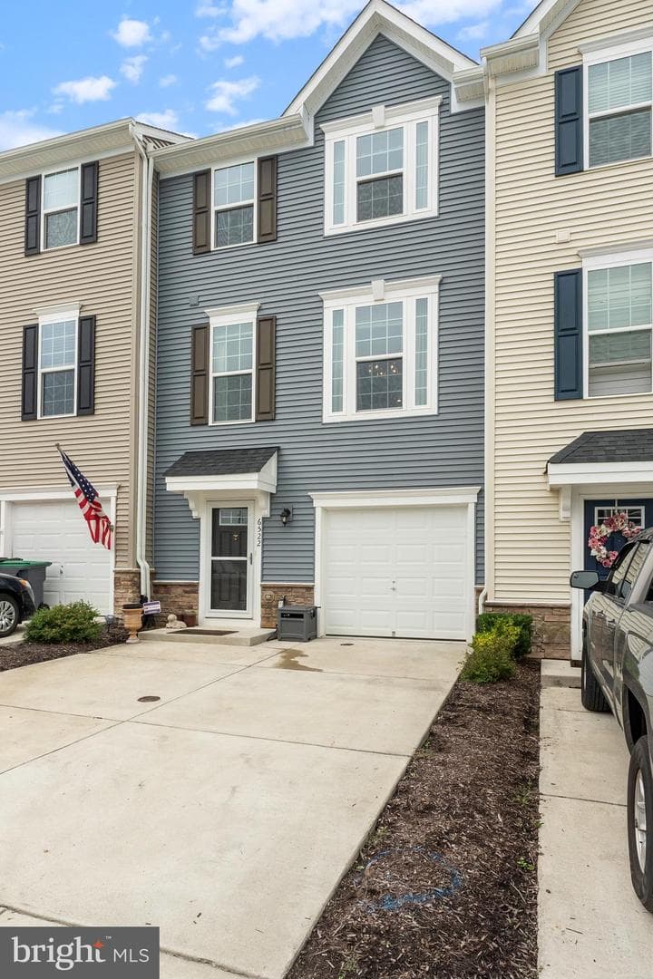 6522 Crittenden Lane photo 35