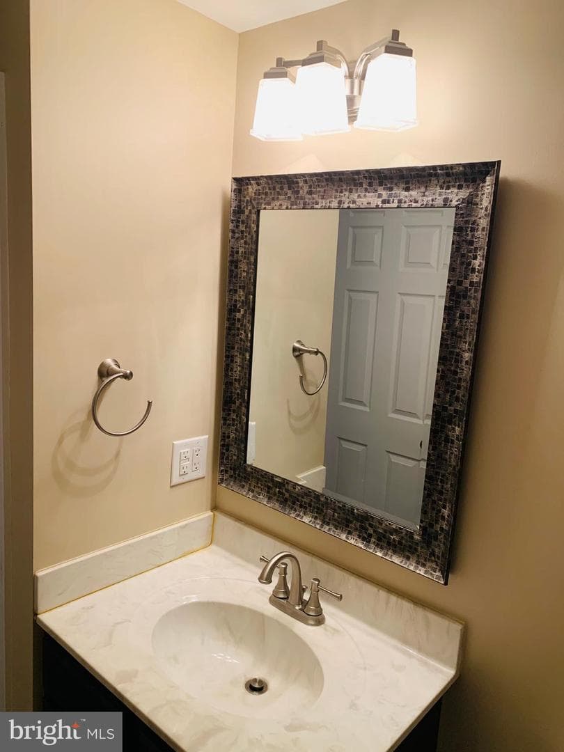 10100 Cotter Court photo 49