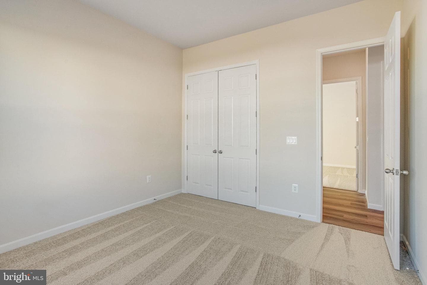8535 Fleetwood Drive photo 13