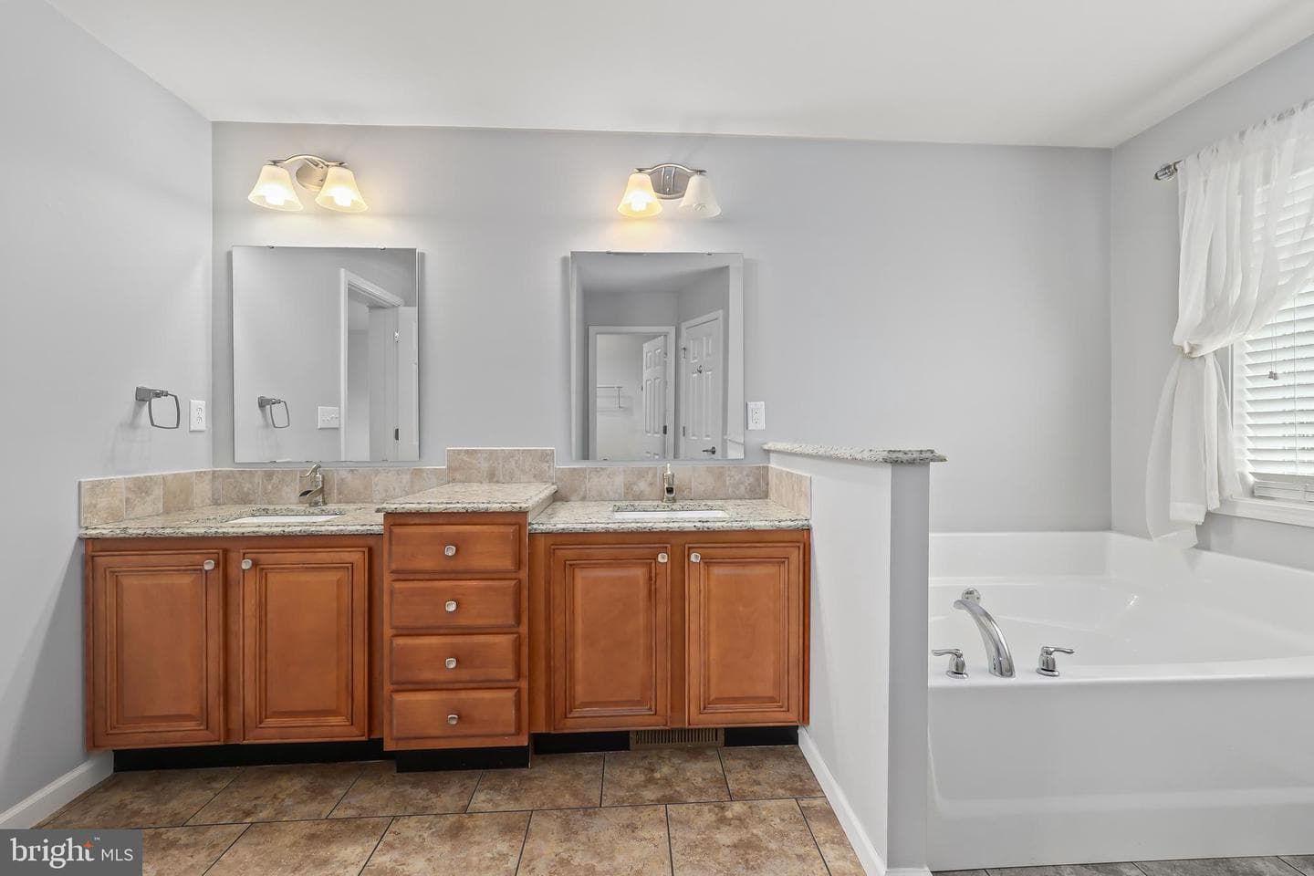 1211 Dewberry Drive photo 22