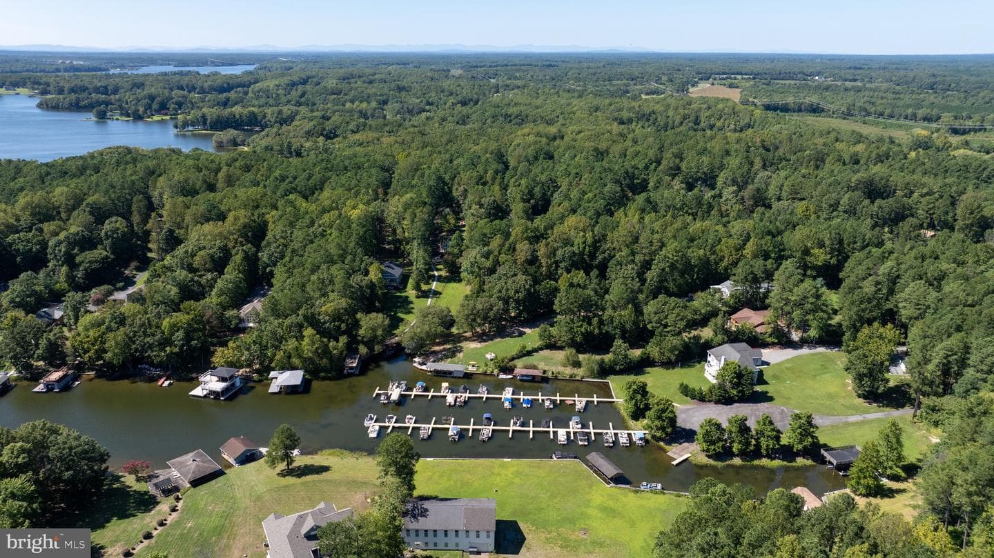 11401 Rockland Landing Road photo 51