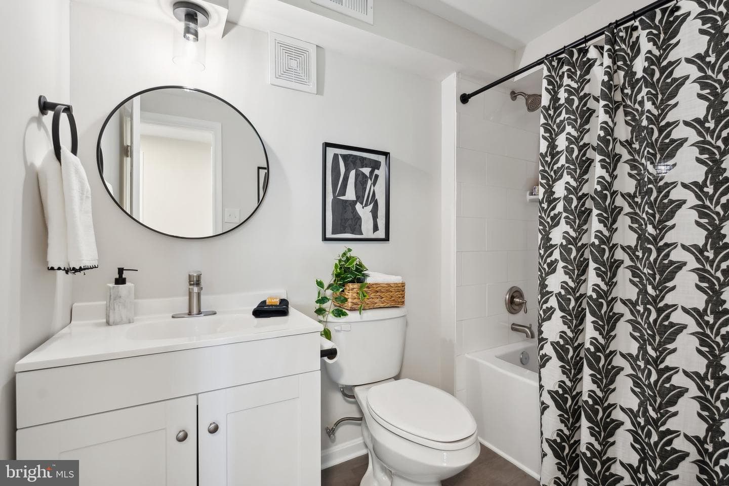 10902 Deer Drive photo 23