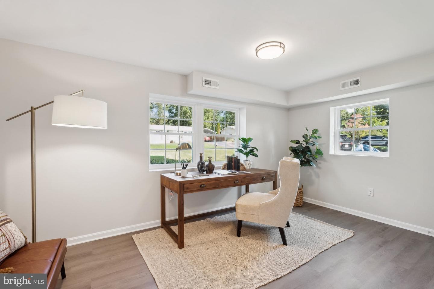 10902 Deer Drive photo 30