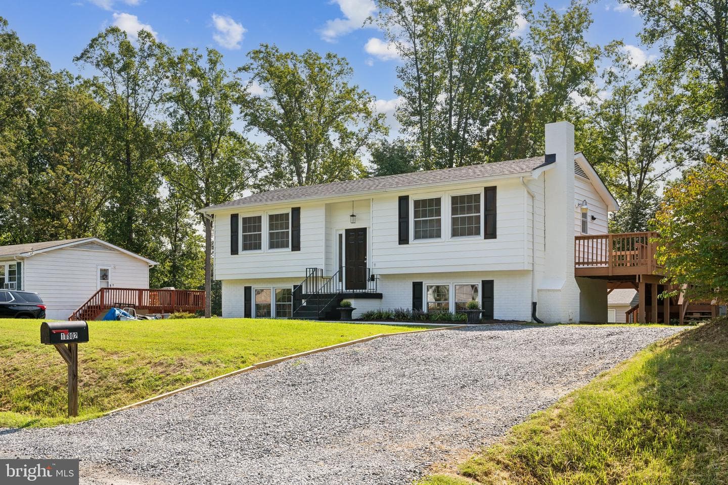 10902 Deer Drive photo 35