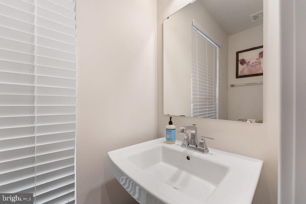 8918 Saint Landry Lane photo 27
