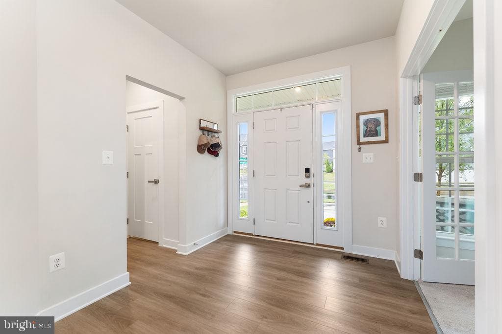 8918 Saint Landry Lane photo 4