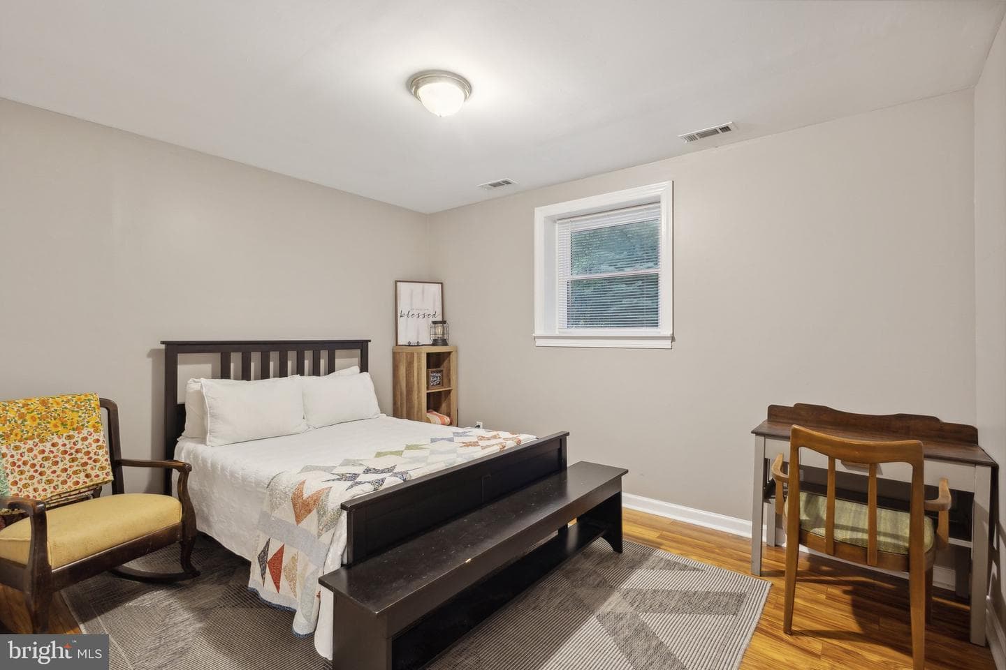 340 Albany Street photo 16