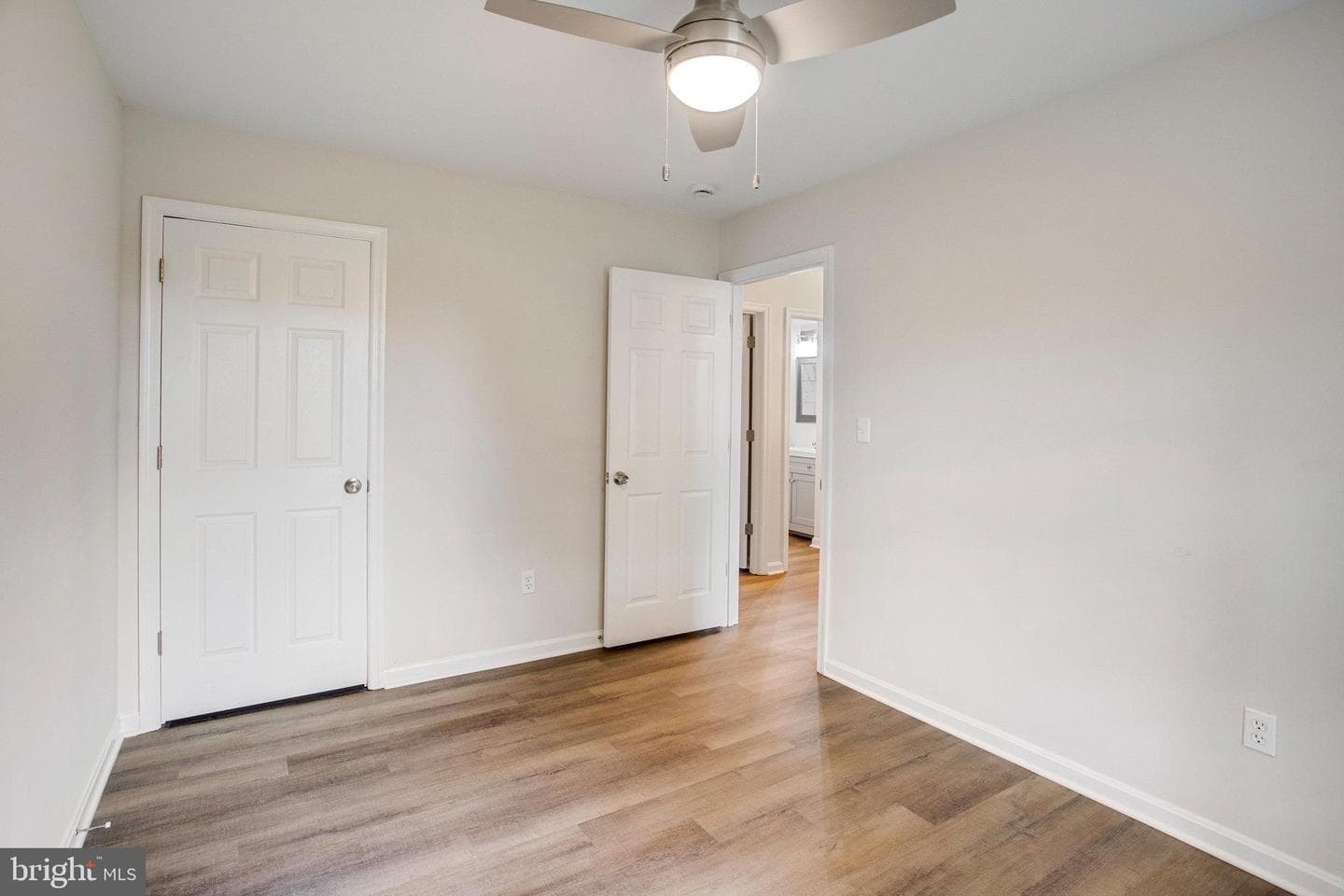 11802 Ashwood Court photo 15