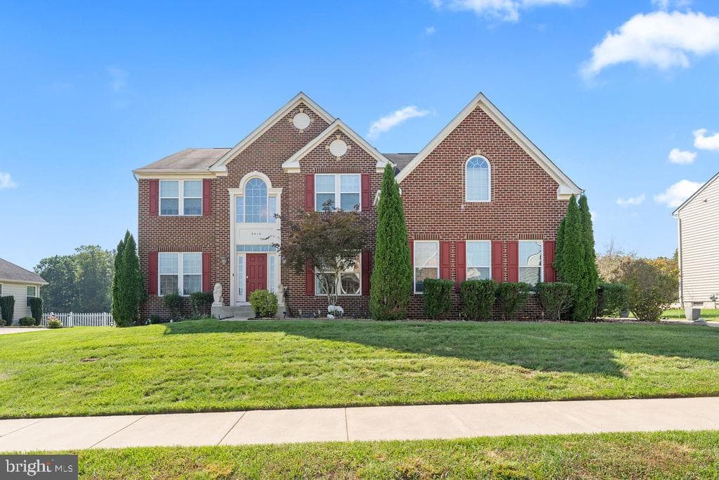 9418 Deep Creek Lane photo 4