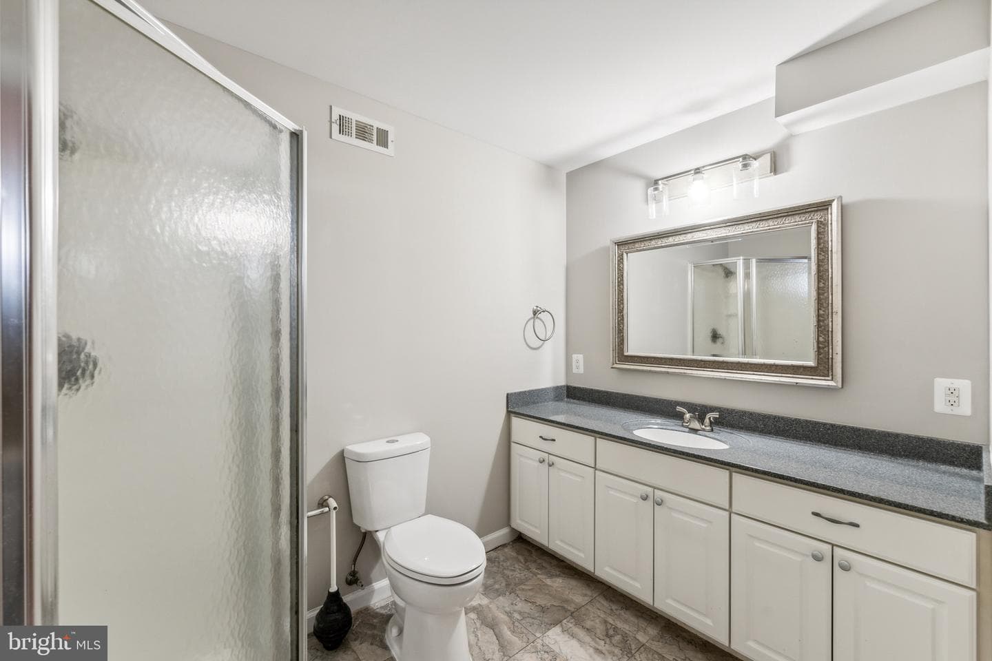 6913 S Dewey Court photo 33