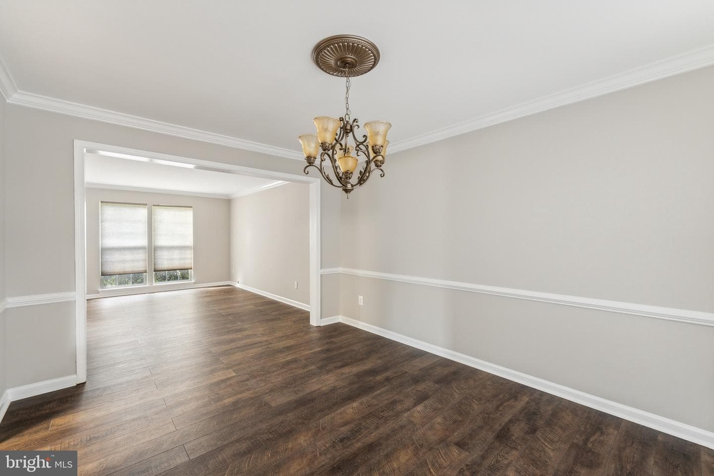 6913 S Dewey Court photo 7