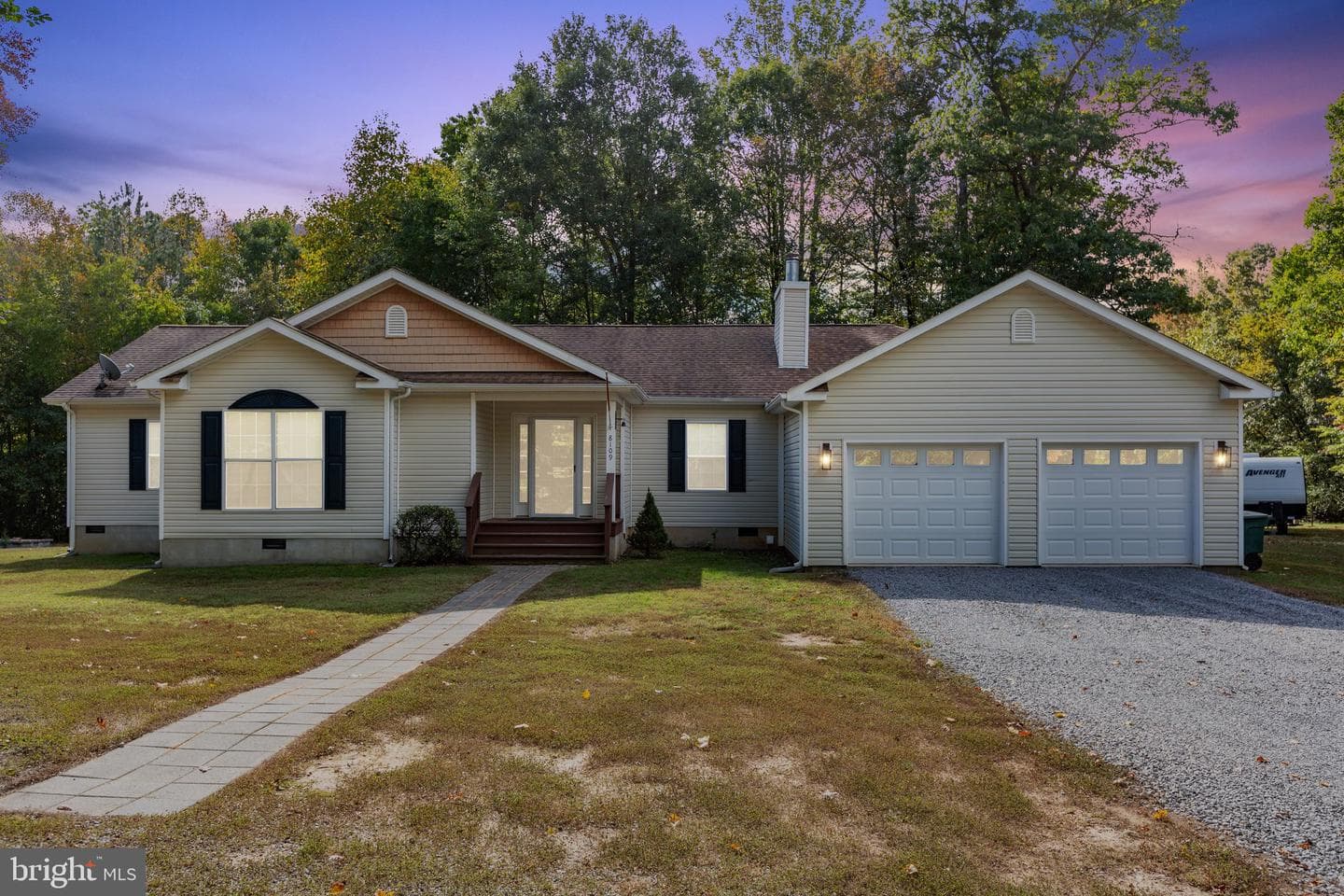 8109 Newton Lane