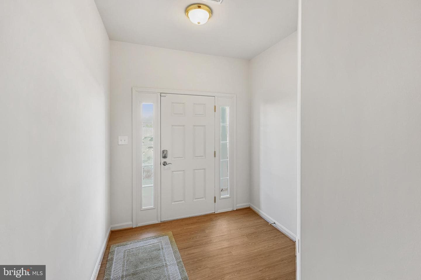 4316 Turriff Lane photo 8