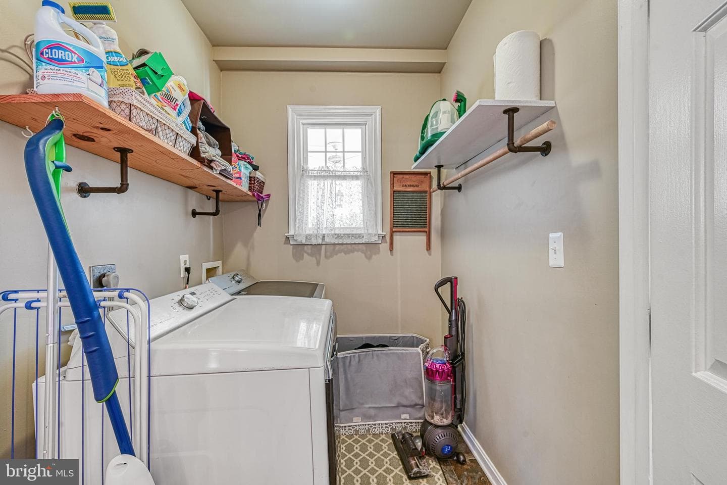 307 Inglewood Drive photo 37