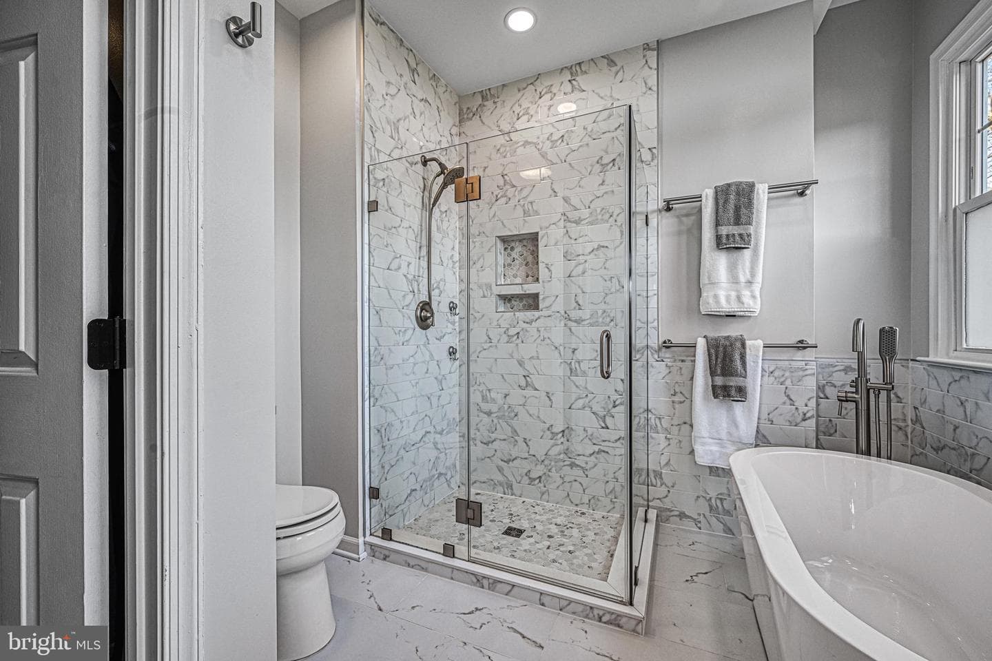 307 Inglewood Drive photo 49
