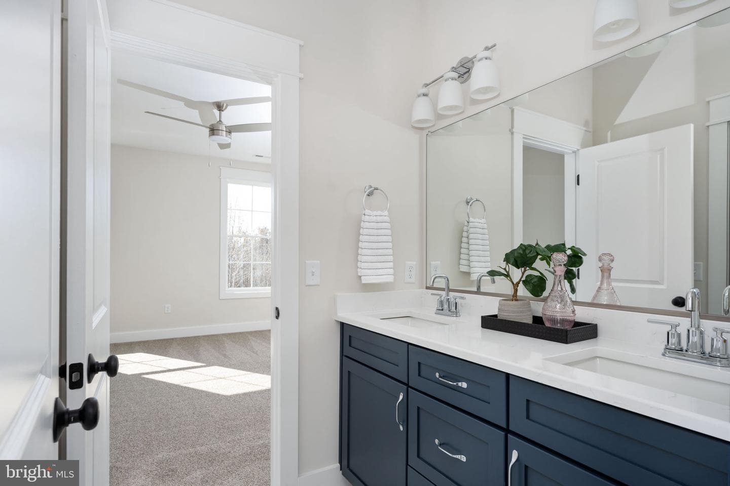 10772 Downton Avenue photo 43