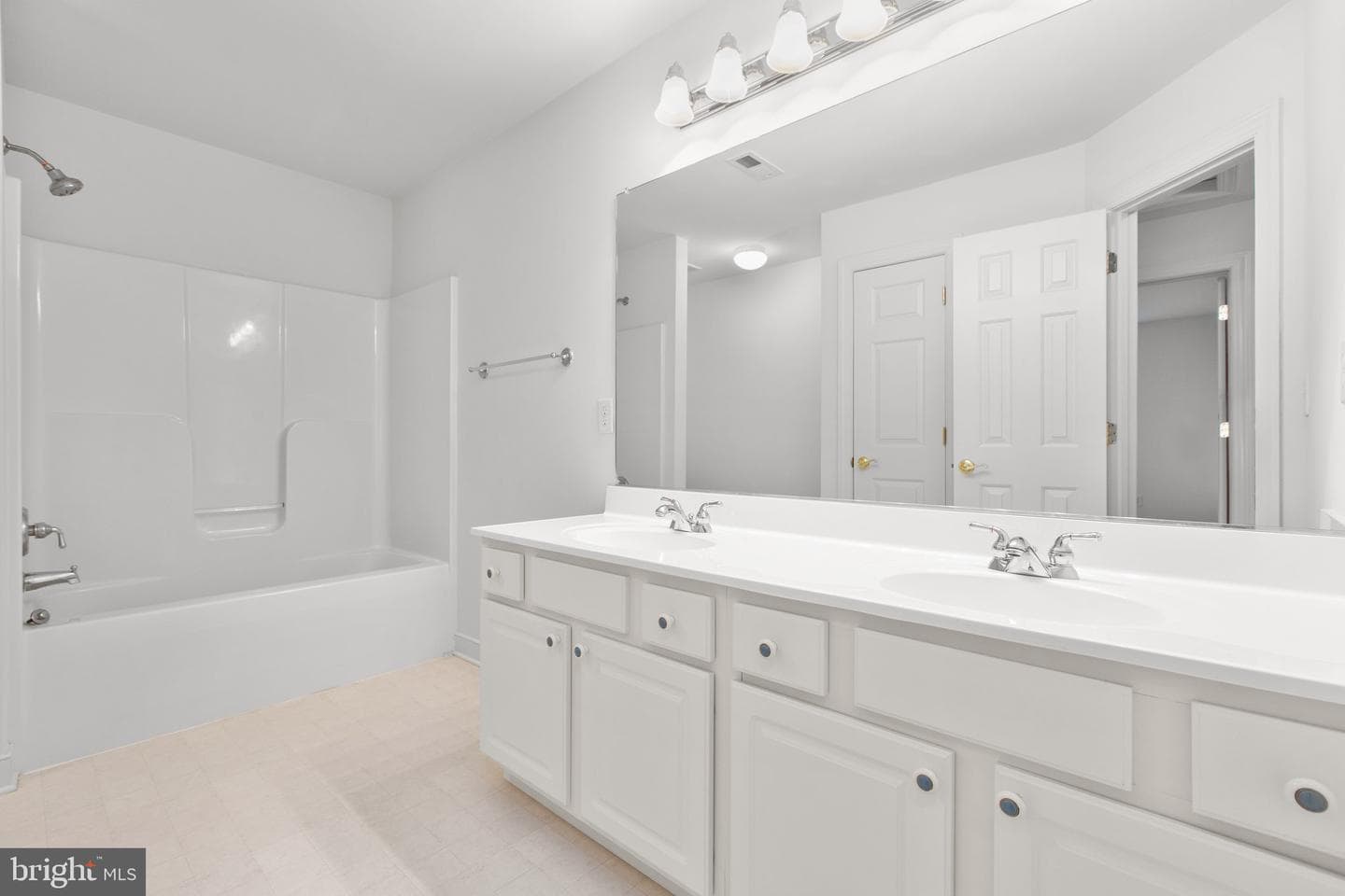 11012 Park Ridge Road photo 23