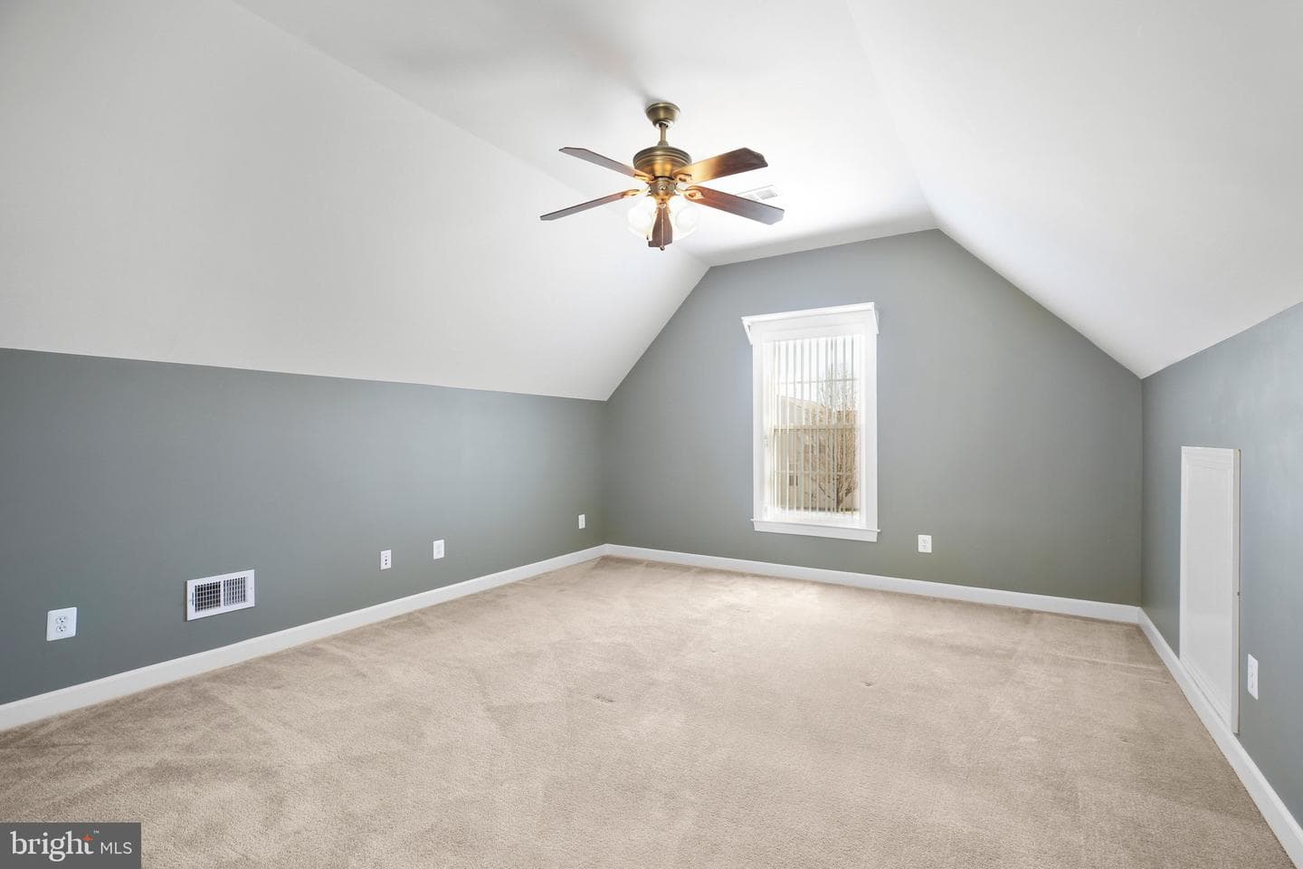 5931 W Carnifex Ferry Road W photo 35