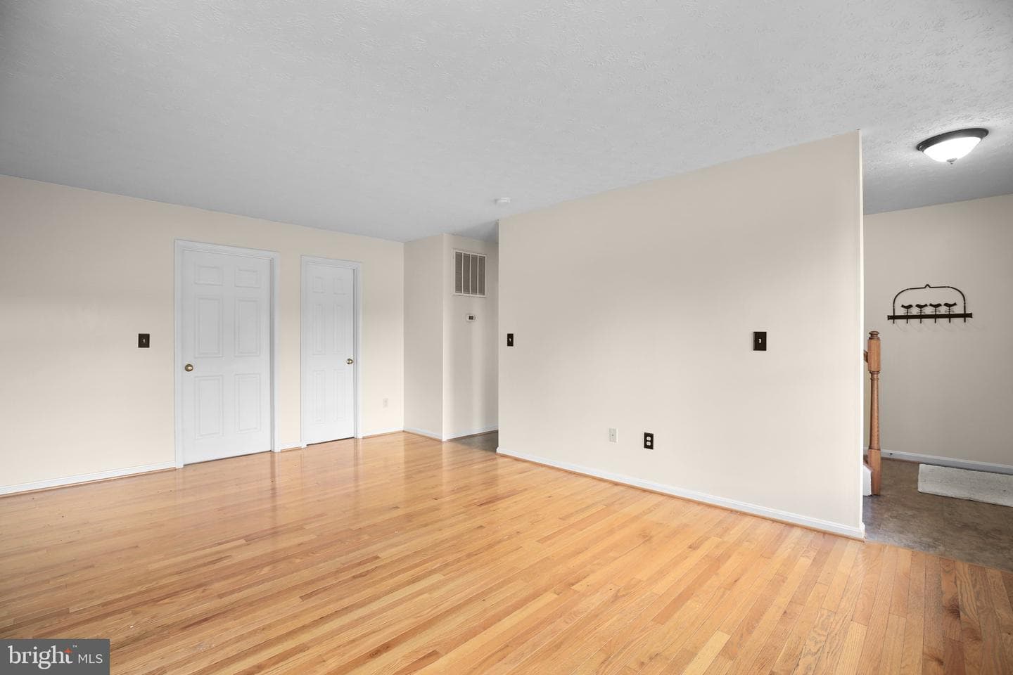 6119 Sunny Meadows Drive photo 18