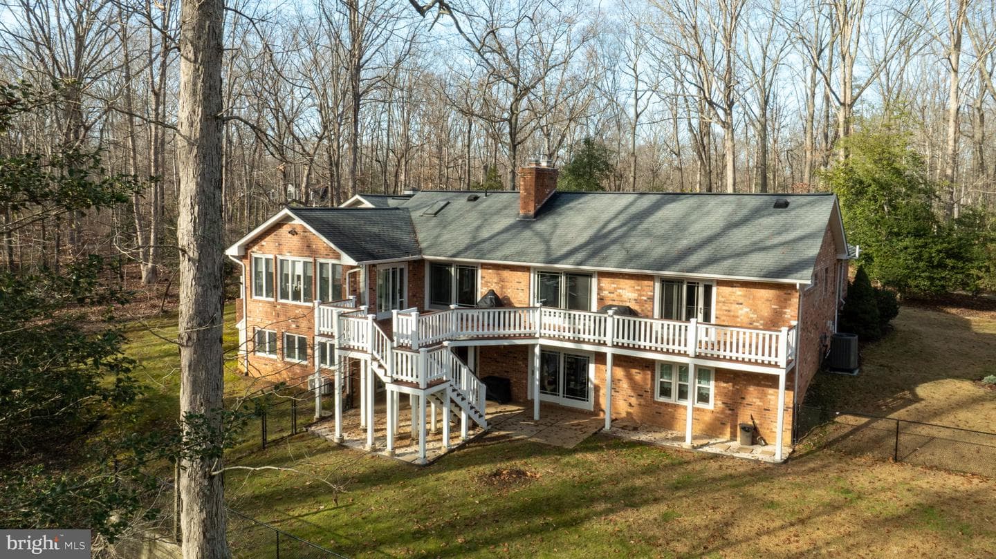 7 River Bluffs Drive photo 10