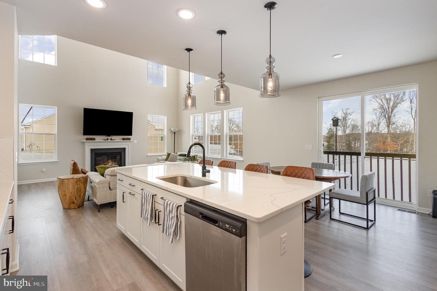 1801 Legacy Ln photo 11