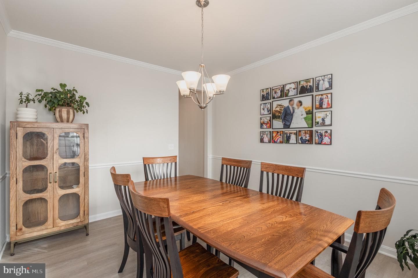 1801 Legacy Ln photo 8