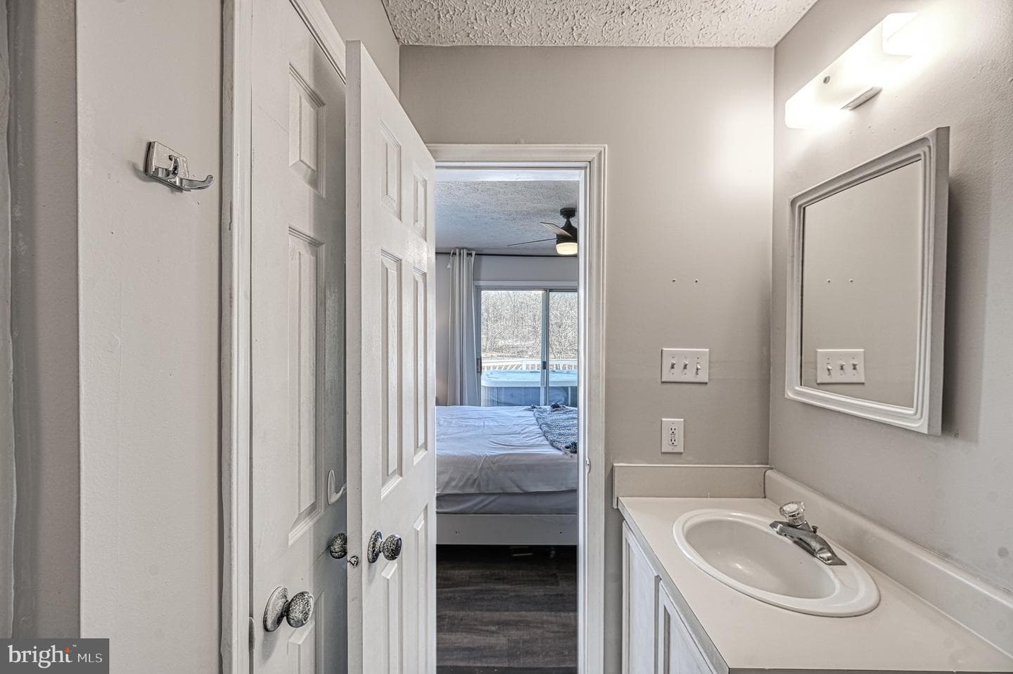 6813 Lakes Edge Way photo 39