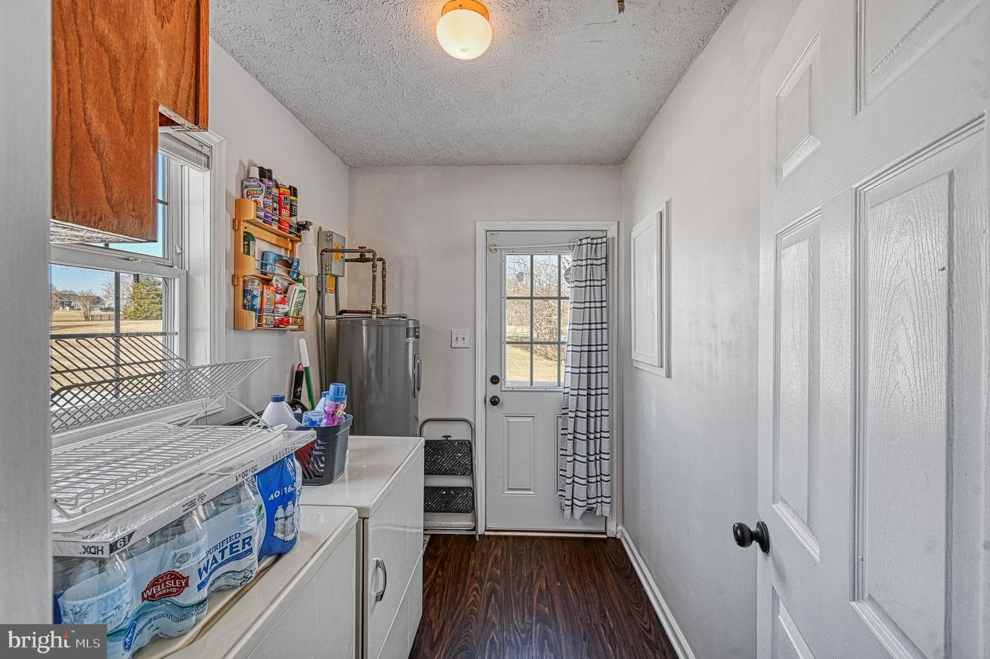 6813 Lakes Edge Way photo 7
