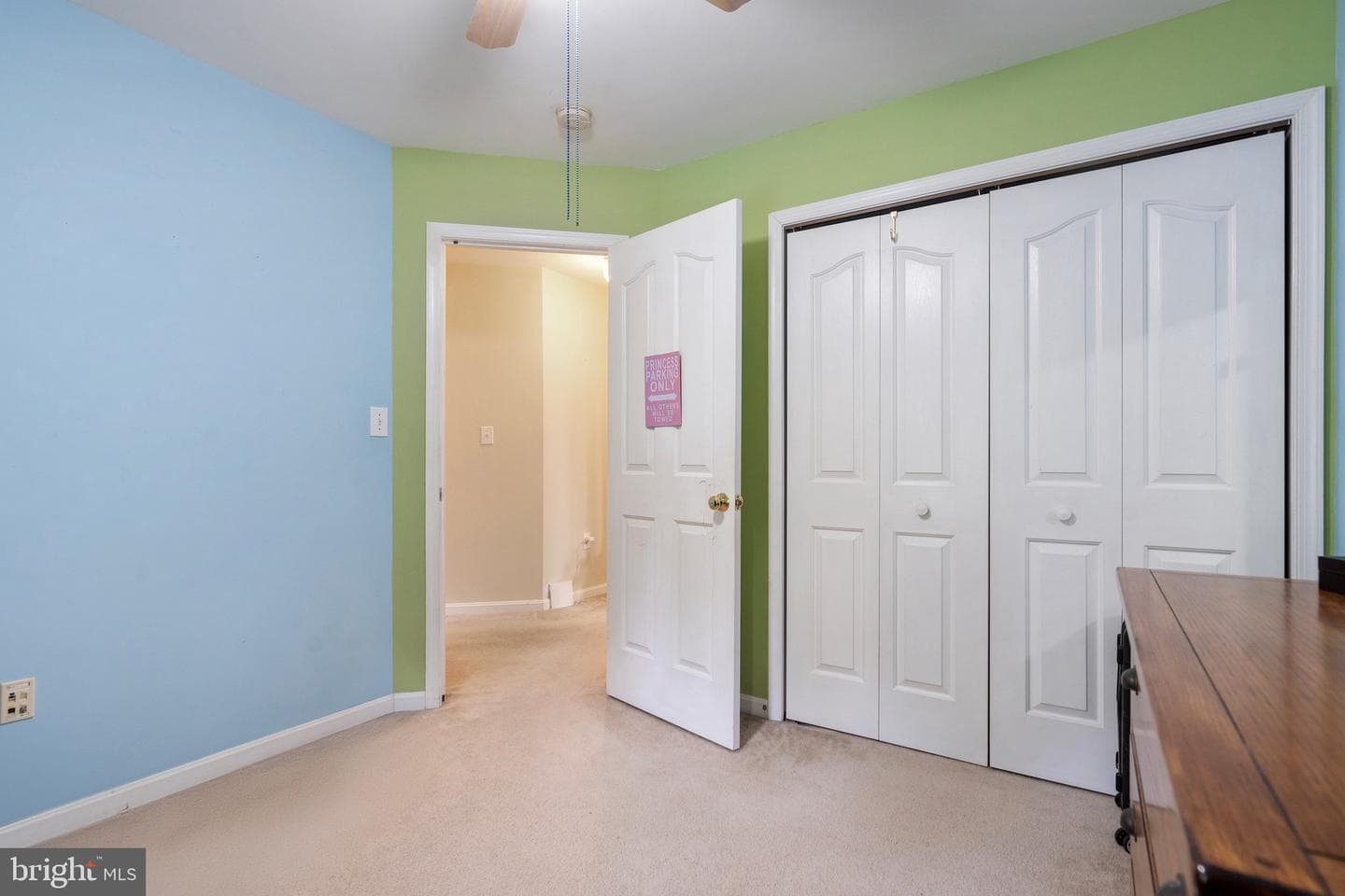 8815 Dundee Drive photo 34