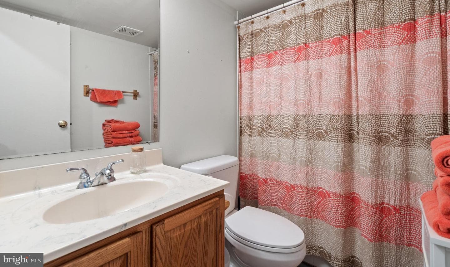 8815 Dundee Drive photo 36