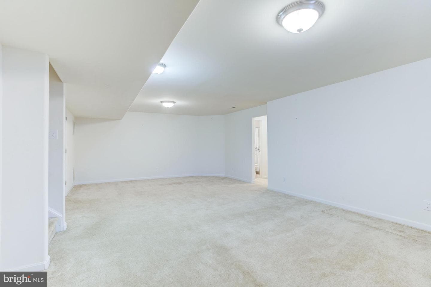 9409 Everette Court photo 46