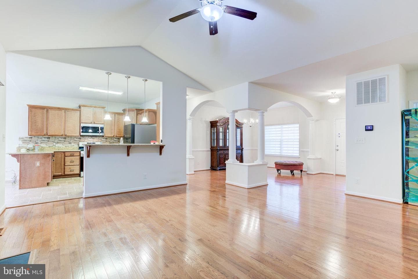 9409 Everette Court photo 9