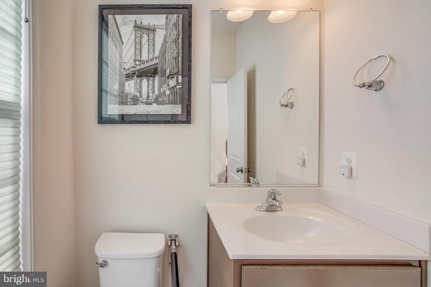 5111 Mulberry Drive photo 2