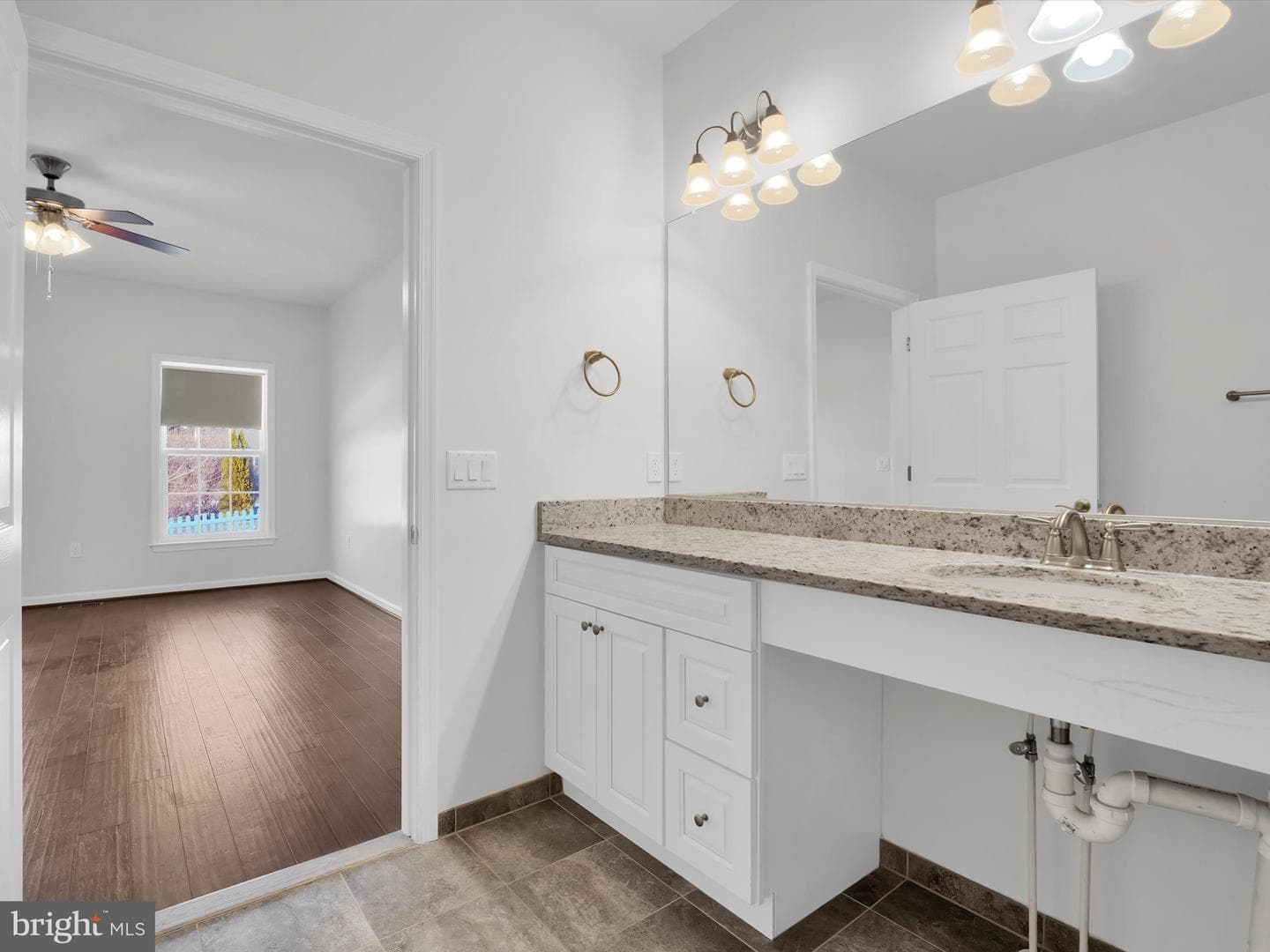 5711 Spring Arbor Circle photo 28