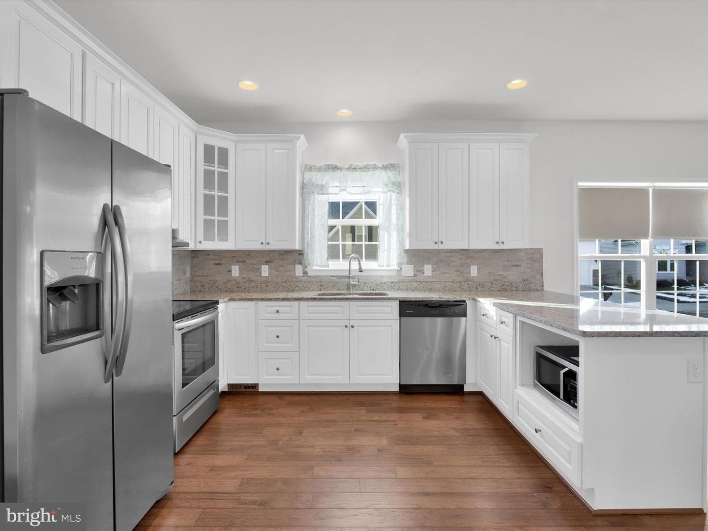 5711 Spring Arbor Circle photo 9