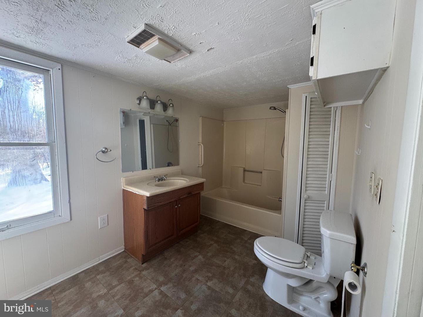 9825 Mill Pond Road photo 24