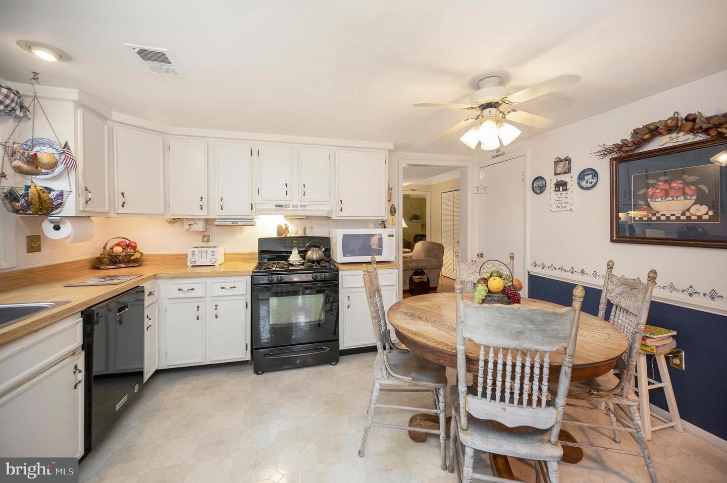 3529 Waverly Drive photo 11