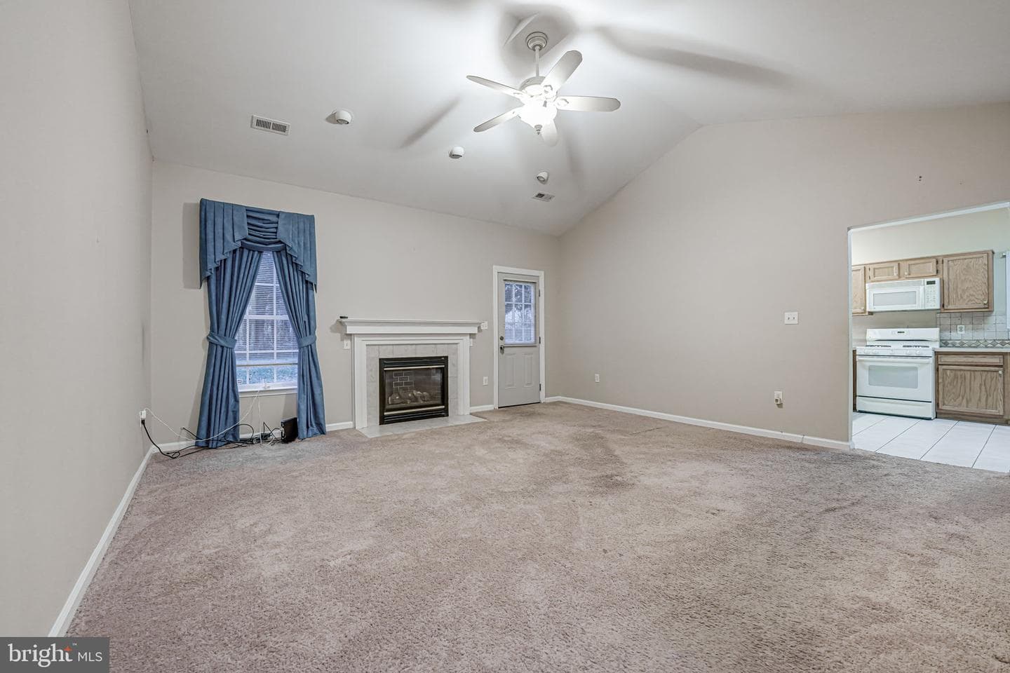 11418 Silverleaf Lane photo 6