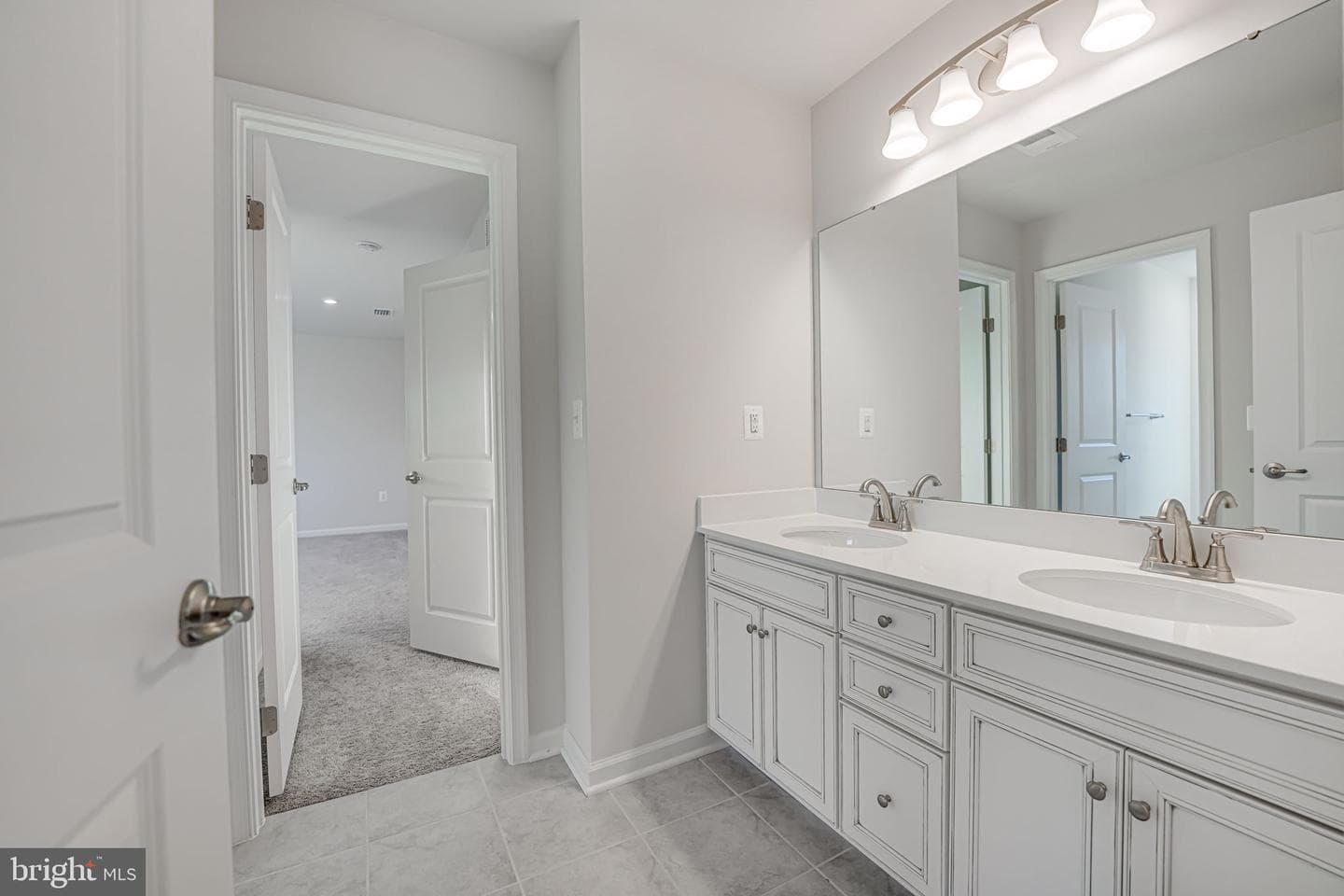 11304 Oakville Lane photo 22