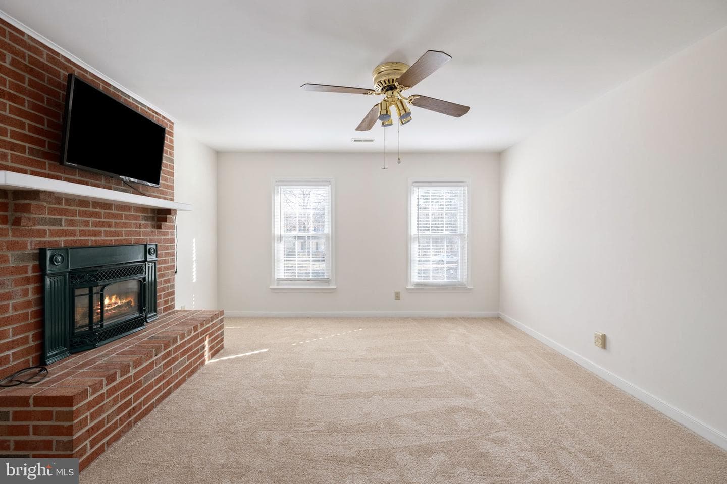 301 Woodfield Drive photo 44